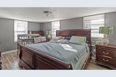 48 Wall St, Bridgewater, MA 02324 - Photo 9