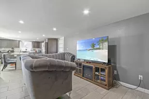 48 Wall St, Bridgewater, MA 02324 - Photo 7