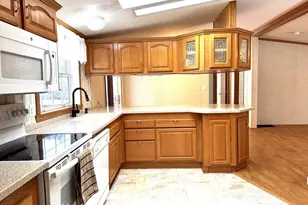 78 Earl Dr, Athol, MA 01331 - Photo 5