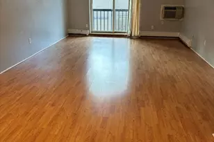 245 Sea St, Quincy, MA 02169 - Photo 3