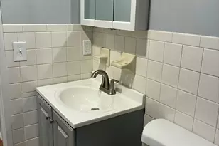 245 Sea St, Quincy, MA 02169 - Photo 13