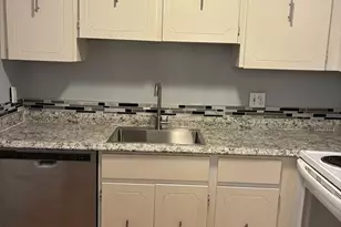 245 Sea St, Quincy, MA 02169 - Photo 7