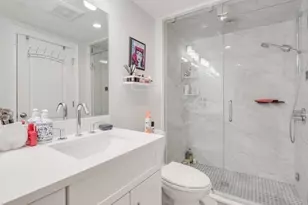 45 L St, Boston, MA 02127 - Photo 13