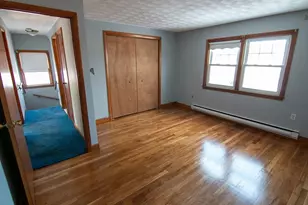 87 Auburn St, Saugus, MA 01906 - Photo 13