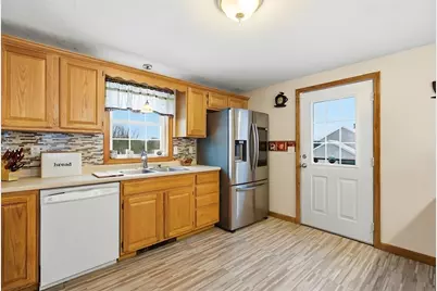 17 Town Farm Rd, Winchendon, MA 01475 - Photo 7