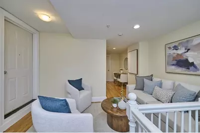 230 Commonwealth #1, Boston, MA 02116 - Photo 3