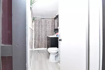 111 Riverview St, Brockton, MA 02302 - Photo 17