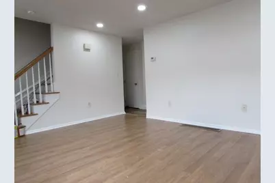 70 Broadway #24, North Attleboro, MA 02760 - Photo 3