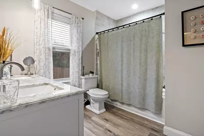 24 Potter St, Dartmouth, MA 02748 - Photo 17