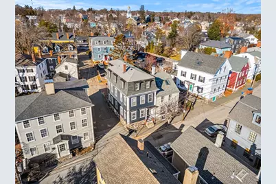 102 Front St #1, Marblehead, MA 01945 - Photo 5