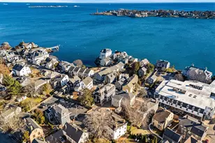 102 Front St, Marblehead, MA 01945 - Photo 25