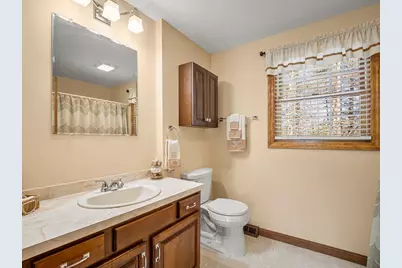 4 Michaels Dr, Tyngsborough, MA 01879 - Photo 19