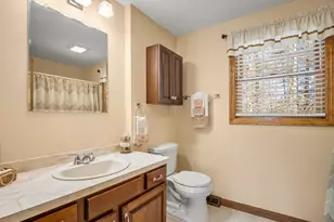 4 Michaels Dr, Tyngsborough, MA 01879 - Photo 19