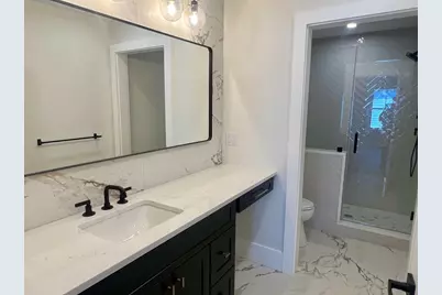 10 Webber Avenue #202, Bedford, MA 01730 - Photo 7