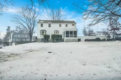 17 Wakefield St, Reading, MA 01867 - Photo 31