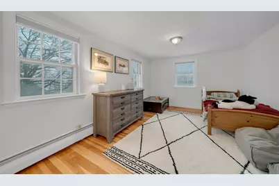 17 Wakefield St, Reading, MA 01867 - Photo 21