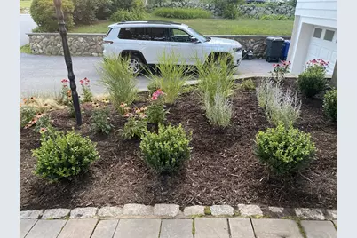 17 Wakefield St, Reading, MA 01867 - Photo 35