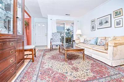 27 Rosewood Dr #27, Stoughton, MA 02072 - Photo 3