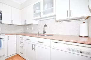 27 Rosewood Dr, Stoughton, MA 02072 - Photo 15