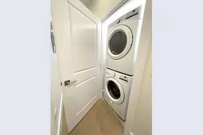 16 Delle Avenue #2, Boston, MA 02120 - Photo 5