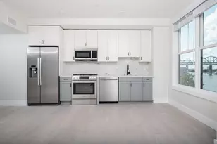 425 Border St, Boston, MA 02128 - Photo 5