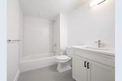 425 Border St. #305, Boston, MA 02128 - Photo 9