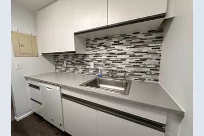 750 Farm Rd #115, Marlborough, MA 01752 - Photo 7