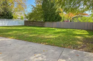 1042 Sassaquin Ave, New Bedford, MA 02745 - Photo 5