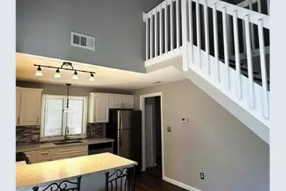 224 Walnut St #Rear, Agawam, MA 01001 - Photo 9