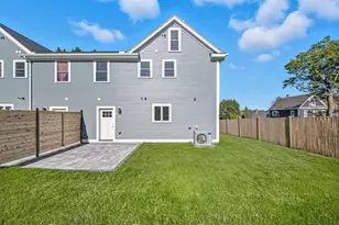 13 Rock Terrace, Boston, MA 02121 - Photo 9