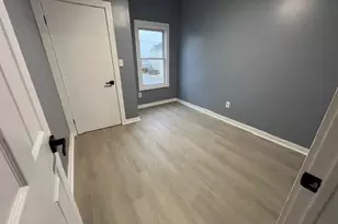 18 Beach St, Fairhaven, MA 02719 - Photo 7