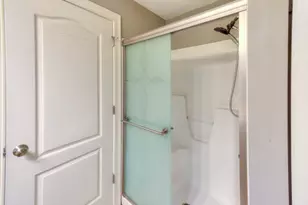 38 Johnson St, Worcester, MA 01604 - Photo 37