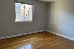 35 Prospect St, Woburn, MA 01801 - Photo 7