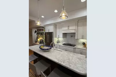 495 E 4th St #1, Boston, MA 02127 - Photo 11