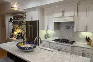 495 E 4th St, Boston, MA 02127 - Photo 11