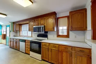 42 Carr Rd, Marshfield, MA 02050 - Photo 5