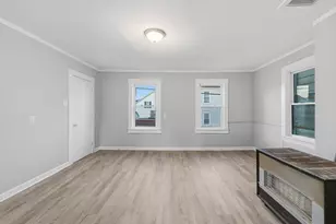 255 Rodman St, Fall River, MA 02721 - Photo 9