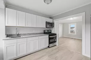 255 Rodman St, Fall River, MA 02721 - Photo 7