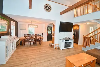 24 1st St, Amesbury, MA 01913 - Photo 11