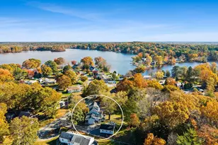 24 Bassett St, Taunton, MA 02780 - Photo 5