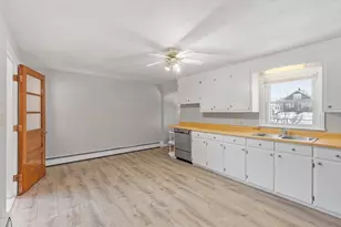 71 Hurd St, Fitchburg, MA 01420 - Photo 7