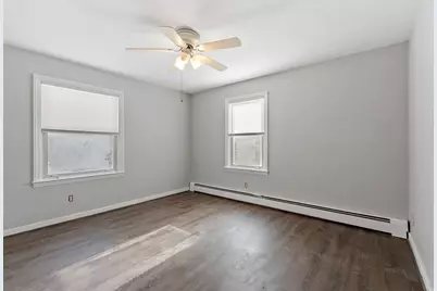 71 Hurd St, Fitchburg, MA 01420 - Photo 13