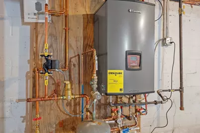 71 Hurd St, Fitchburg, MA 01420 - Photo 23