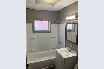 61-63 Dexter St #1, Springfield, MA 01105 - Photo 5