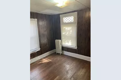 61-63 Dexter St #1, Springfield, MA 01105 - Photo 7