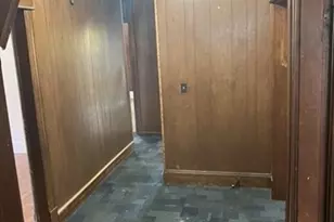 61-63 Dexter St, Springfield, MA 01105 - Photo 9