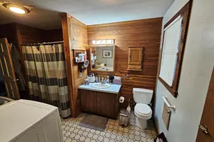 127 Summer St, Palmer, MA 01079 - Photo 17