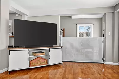 27 Beech St, Tyngsborough, MA 01879 - Photo 9