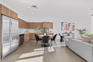 9 Medford St, Somerville, MA 02143 - Photo 5