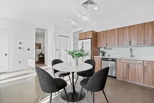 9 Medford St, Somerville, MA 02143 - Photo 3